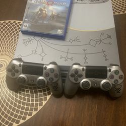Ps4 Pro 2tb With 2 controller And Games