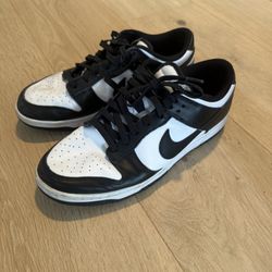 Nike Dunk Low Black White