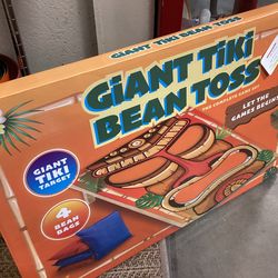 Giant Tiki bean toss complete game set