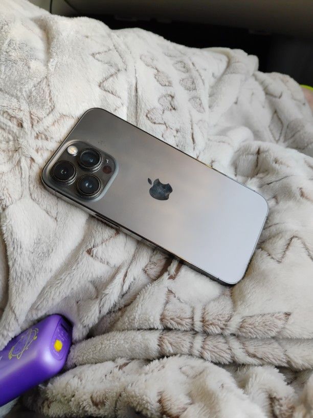 iPhone 13 Pro