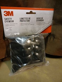 3M SAFETY EYEWEAR 