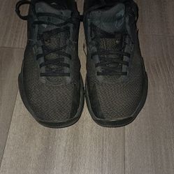 NIKE Basketball Sneakers 