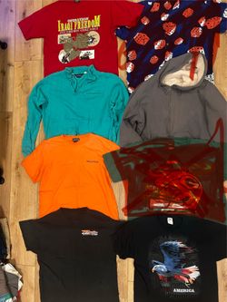 Men’s size Large vintage & y2k tees and hoodies/q zip