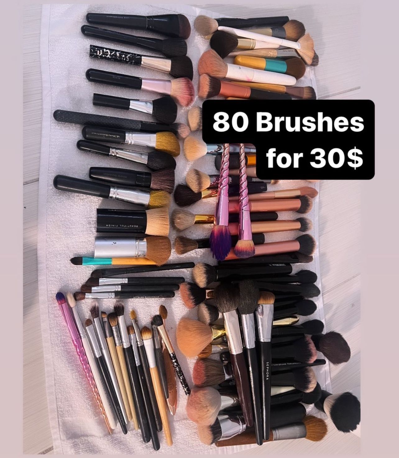 makeup brushes 