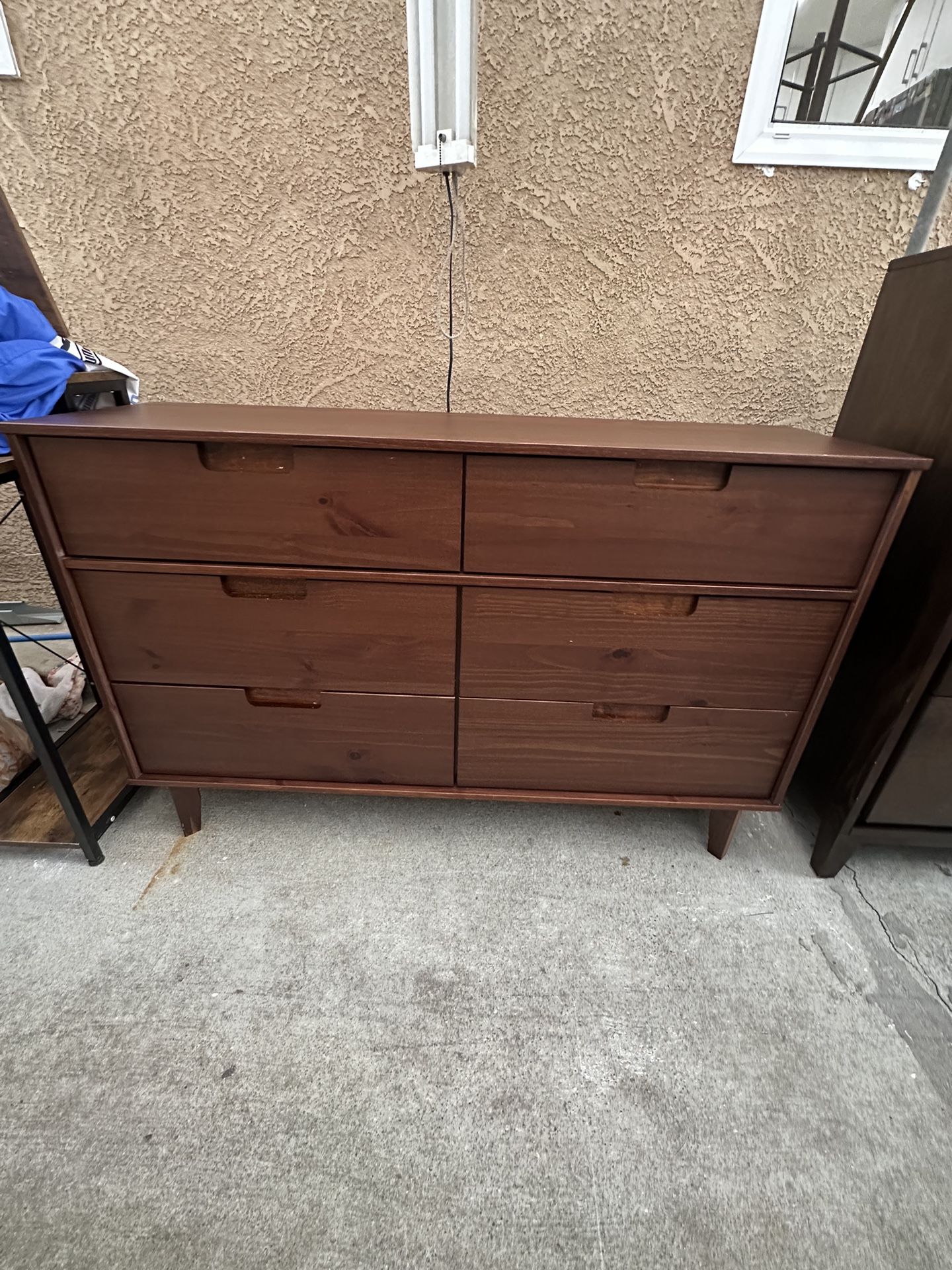 Walker Edison Mid Century Modern Dresser