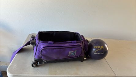 Bowling ball and carryon