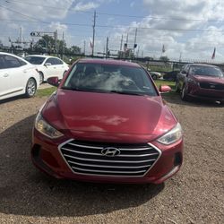 2018 Hyundai Elantra 