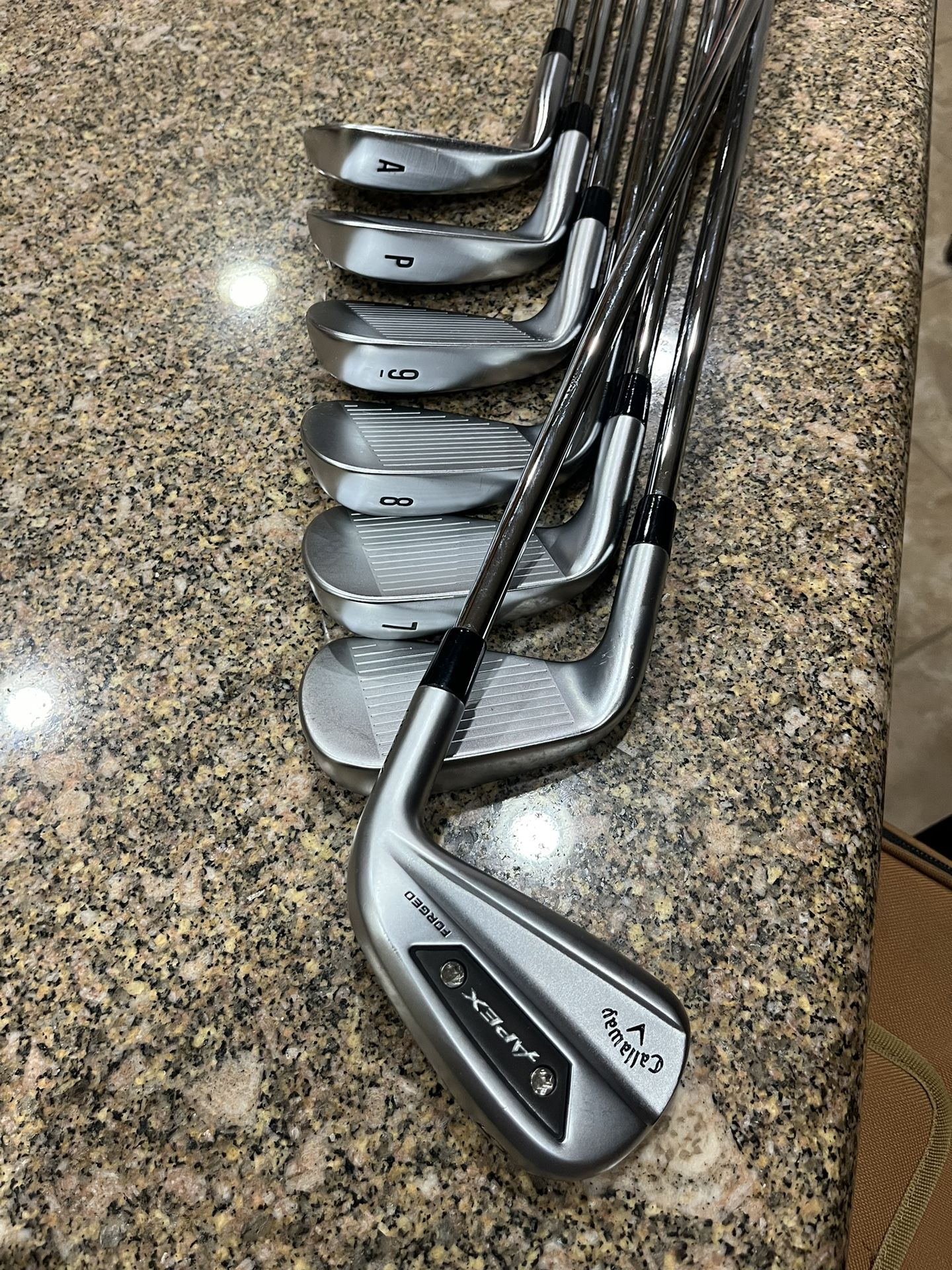 Callaway Apex Ai200 Irons 5-9i, PW, GW, AW