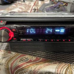 Kenwood Radio Aux. KDC-MP142