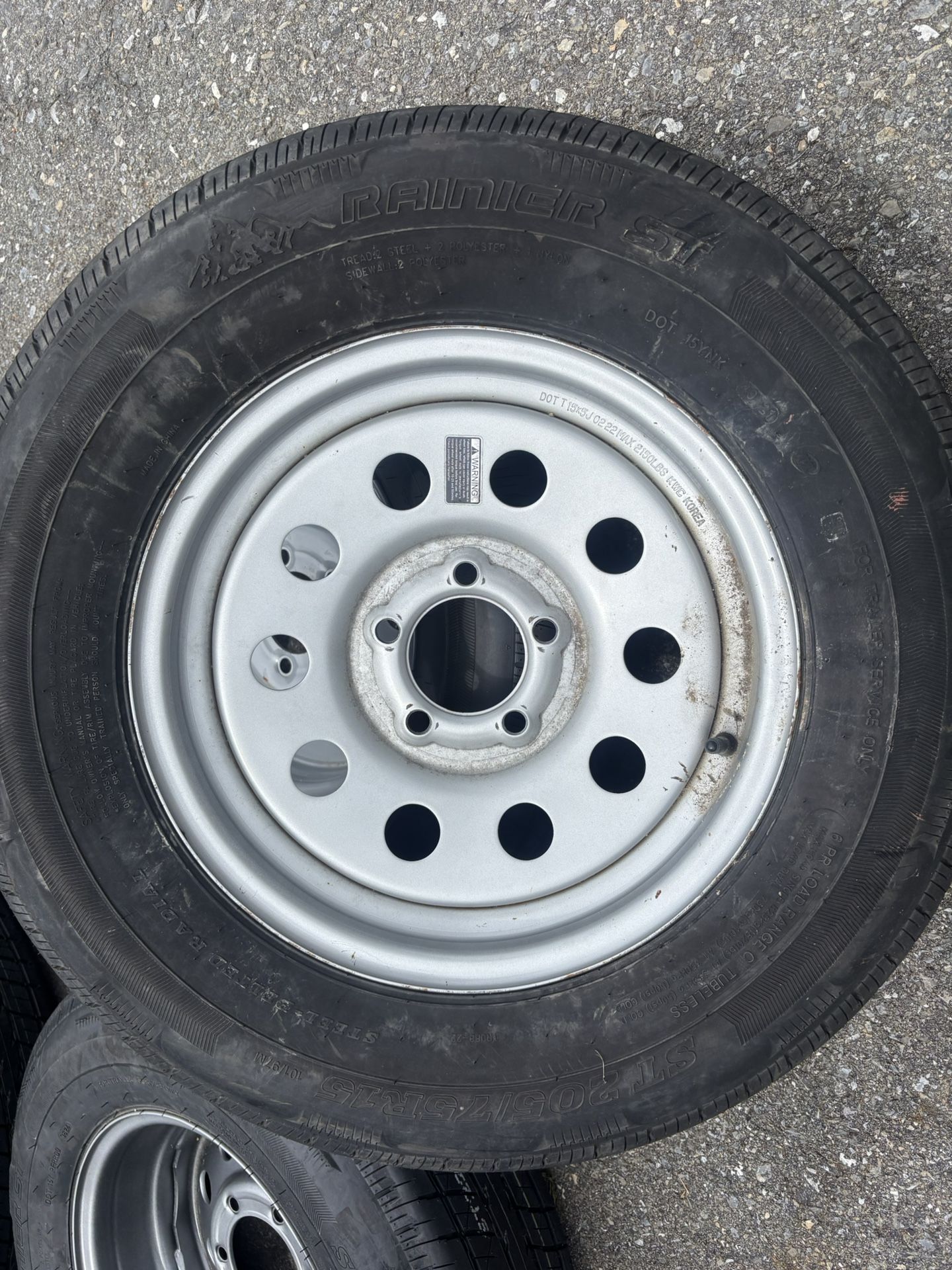 Trailer tires