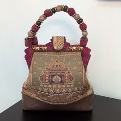 Mary Frances Designer Exquisite Beaded Elephant earth tone tapestry handbag 