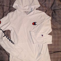 Champion Sweater & Shirts