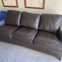 Hancock and Moore couch bed 