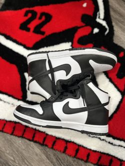 Nike panda