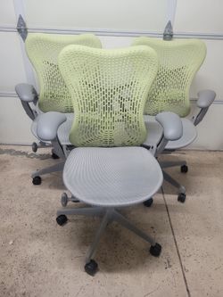 Herman Miller Mirra Ergonomic Computer Desk Task Office Chair