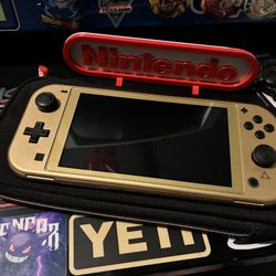 Nintendo Switch Gold Zelda Hyrule Edition Lite