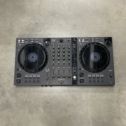 DJ EQUIPMENT 