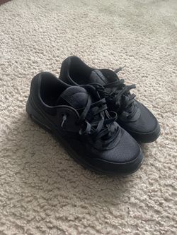 Air max motiff boys size 7