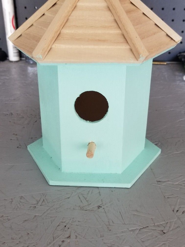 Birdhouse 