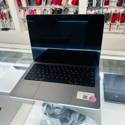 MacBook M1 Pro 1TB 16 ram