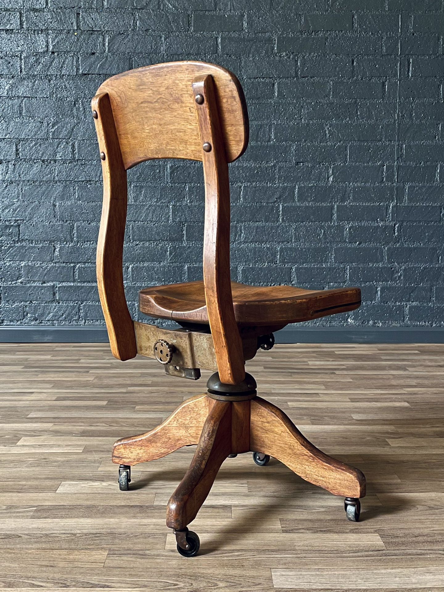 American Maple Swivel Banker's or Typist Office Chair,