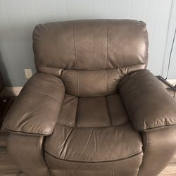 Powered Recliner