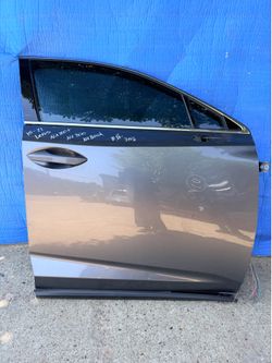 2015 2016 2017 2018 2019 2020 2021 Lexus NX200 NX300 NX200t NX300h Front Door Right Side.