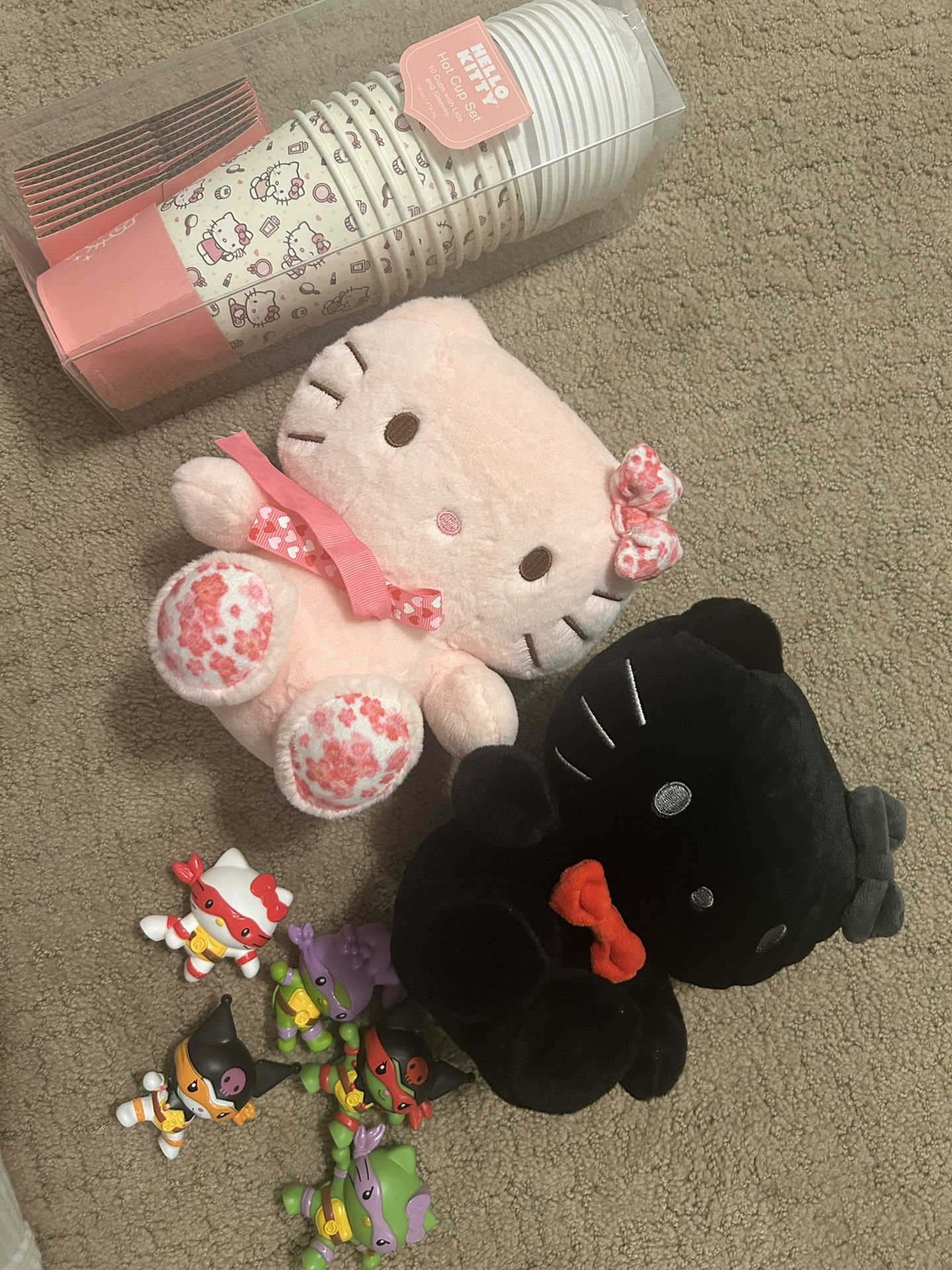 Hello Kitty Items