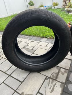 Tires  size 265/55/20 DUNLOP