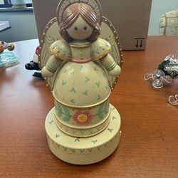 Vintage Angel Made In Hong Kong Music Box Silent Night 