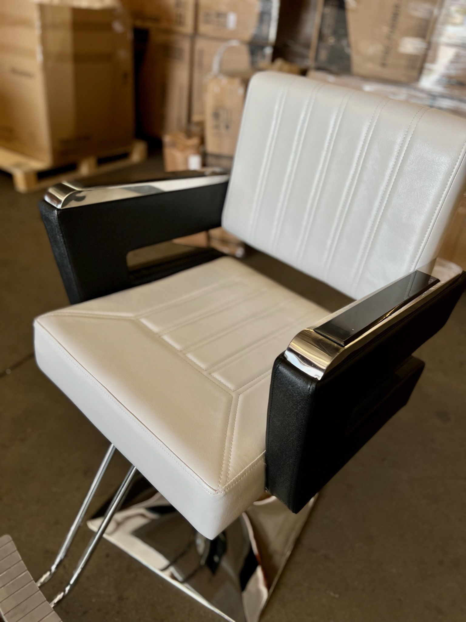 White And Black Professional Salon Chair Model 8815 Barberpub