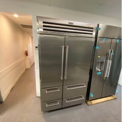 Sub‑Zero PRO 48″ 6‑Door Side‑by‑Side Refrigerator (Model PRO4850 / PRO4850G)