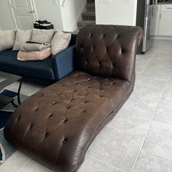 Brown Lounge Chair…. Great Condition