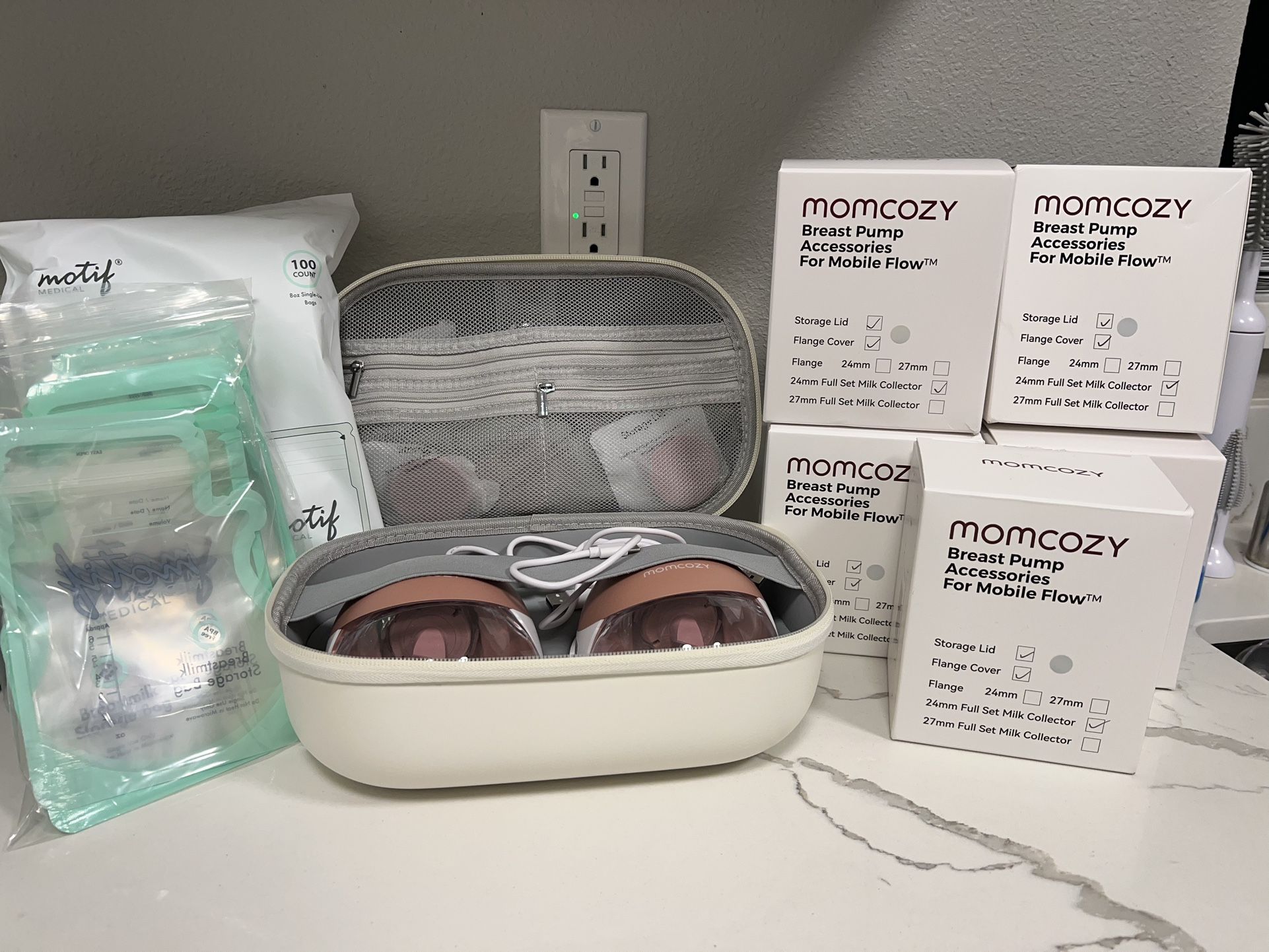 Momcozy Breast Pump With Additional Accessories