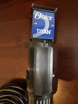 Barely Used Oster Clippers (Titan)