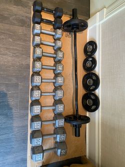 Hex dumbbell set with curl bar
