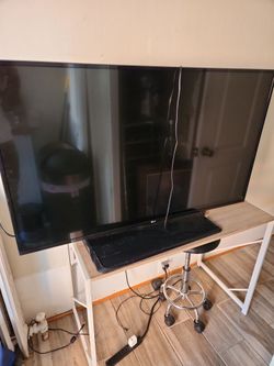 LG Flat Screen TV Large