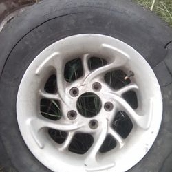 5 Lug 15 Inch Chevy/GMC Rims