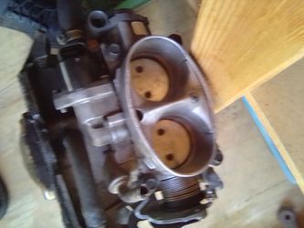 4th gen GM LT1 cylinder heads and intake