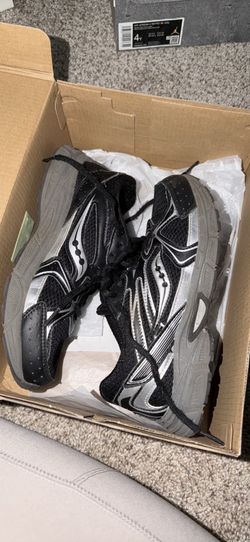 Saucony