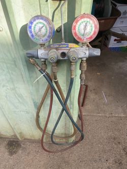 Air Conditioning Charging Guages