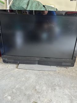 40” Flat Screen Tv