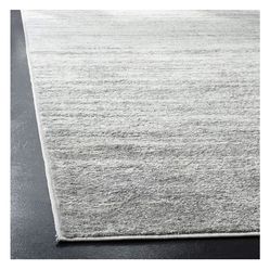 SAFAVIEH Area Rug 8x10 - Adirondack Collection - Large - Ivory & Silver, Modern Ombre Design, Non Shedding & Easy to Clean, Ideal for Living Room, Bed