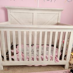 Crib For Babys Room