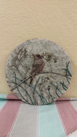 Vintage 11.5" Round Cardinal Bird 3D Relief Wall Plaque / Decorative Hanging Art