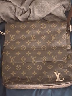 Louis vuitton purse