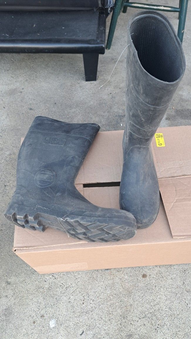 Steel Toe Rain Boots