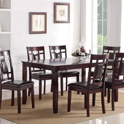 7-Pcs Dining Set
   Table + 6 Chairs.       🔥  Comedpr De 7 Piezad  1 Mesa  + 6 Sillas 