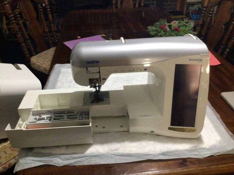Brother Innovis 4000d Disney Embroidery Machine