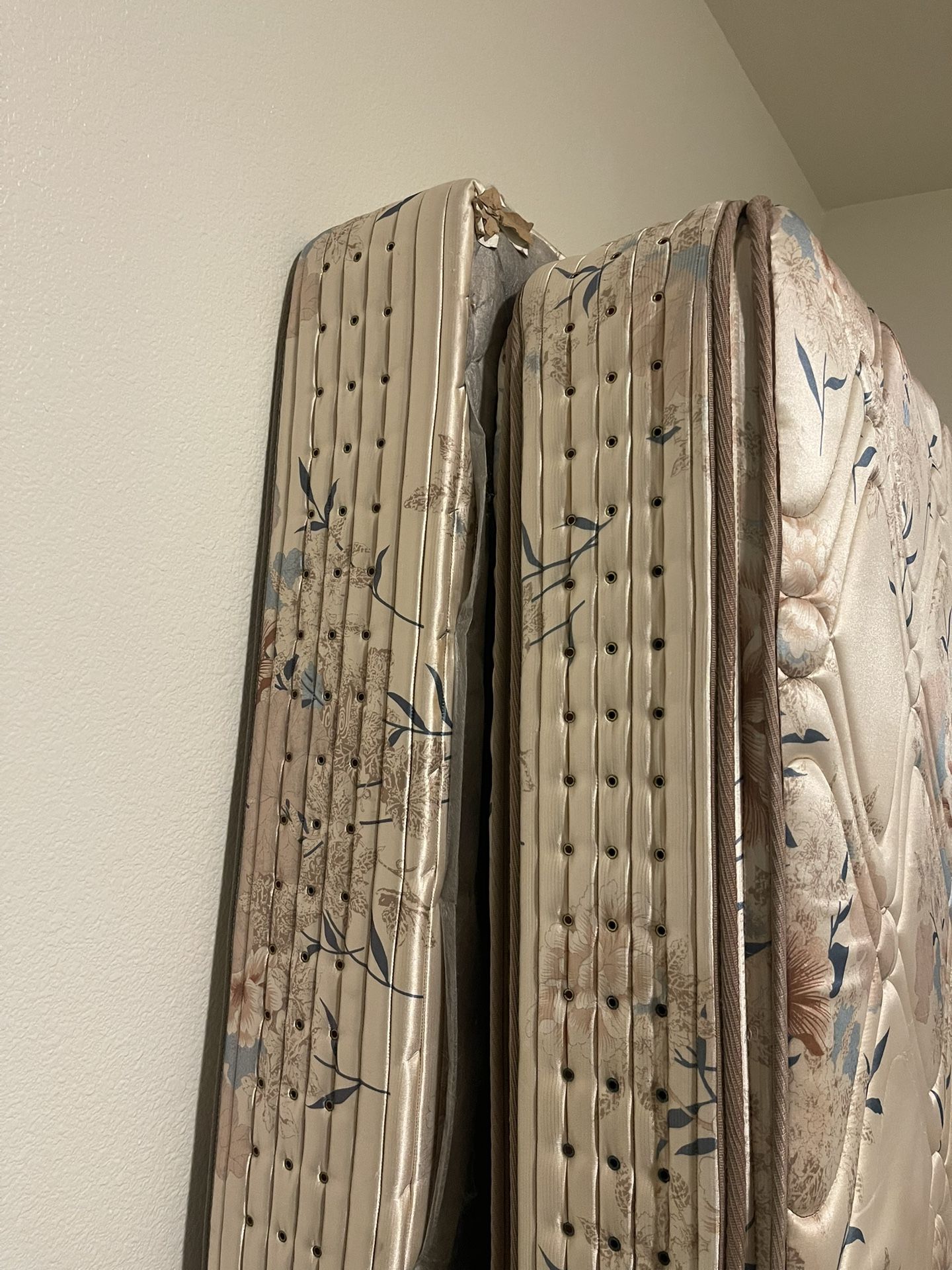 used KING SIZE double side top MATTRESS with BOX SPRING